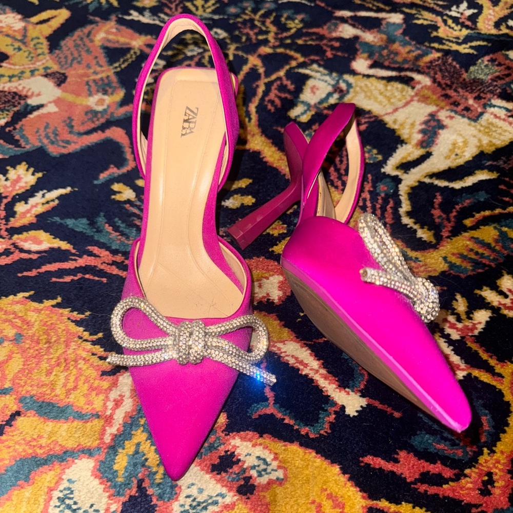 Zara hot pink embellished bow heels size 6